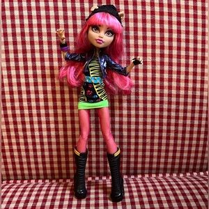 Monster High 13 Wishes Howleen Wolf